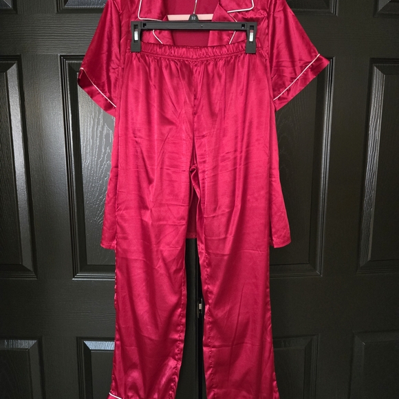 Women's Short Sleeved Pajama Set Red With White Trim - Picture 5 of 9